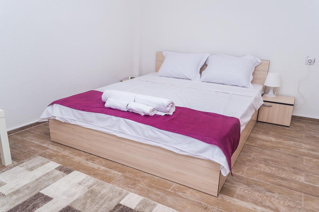 Bed & Breakfast Delikates Stojakovo Екстериор снимка