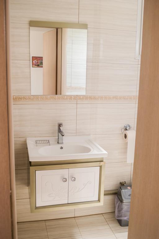 Bed & Breakfast Delikates Stojakovo Екстериор снимка