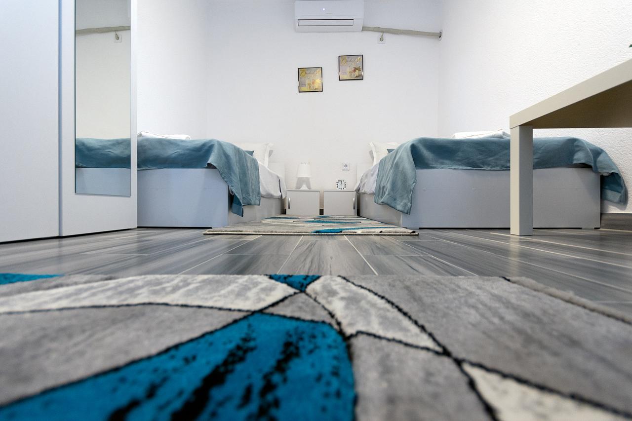 Bed & Breakfast Delikates Stojakovo Екстериор снимка