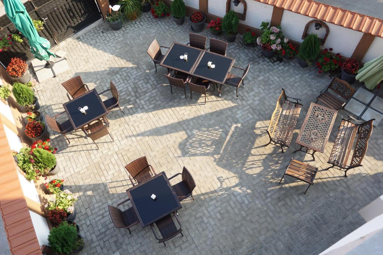 Bed & Breakfast Delikates Stojakovo Екстериор снимка