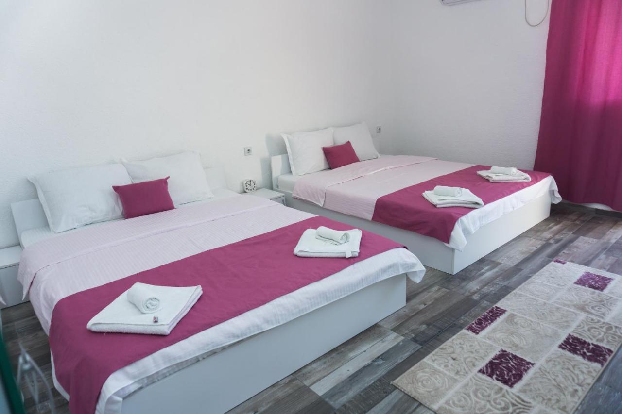 Bed & Breakfast Delikates Stojakovo Екстериор снимка